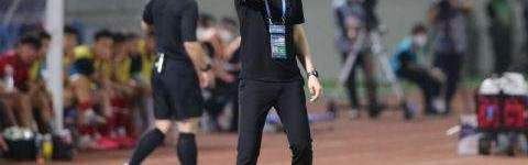 kaiyun-小克鲁伊夫不认可“土豪说”：我们工资只是中游水平